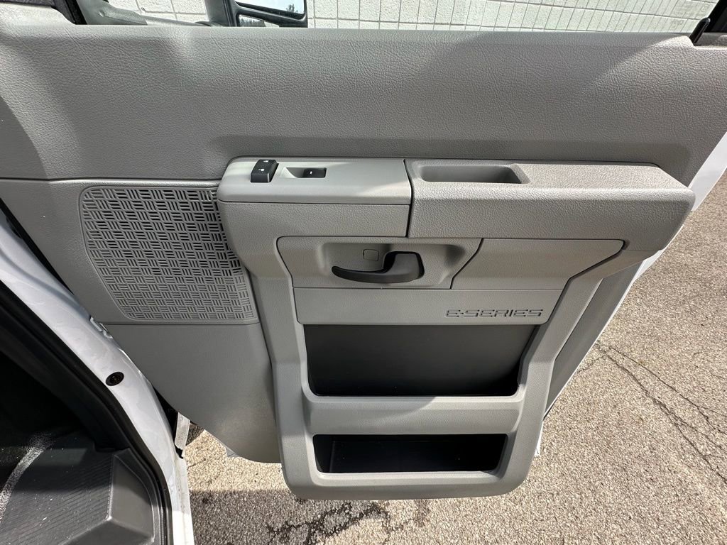 New 2026 Ford E-350 and Econoline 350 Super Duty w/ Power Equipment Group RWD image 20