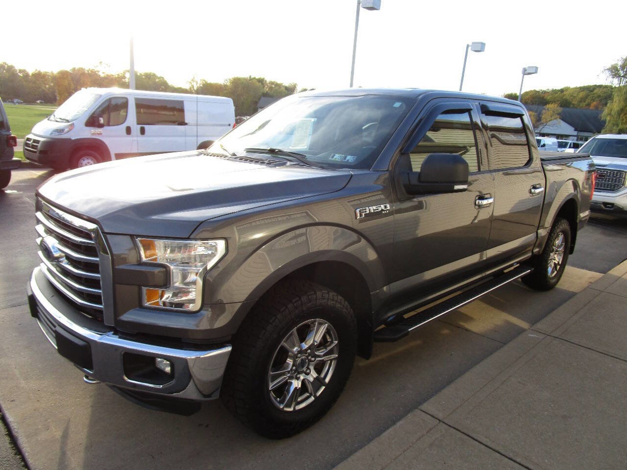 Used 2015 Ford F150 XLT w/ Equipment Group 301A Mid image 5