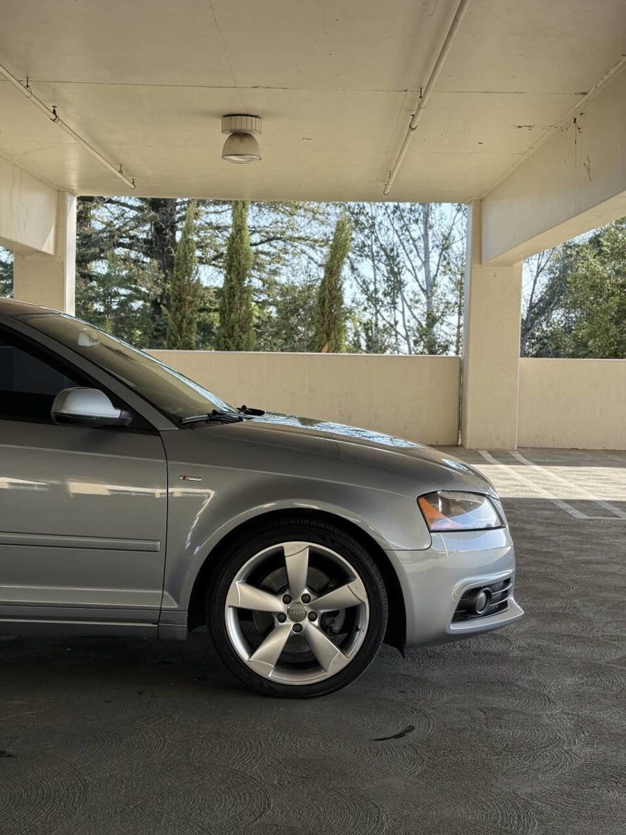 Used 2011 Audi A3 2.0T Premium Plus FWD image 5