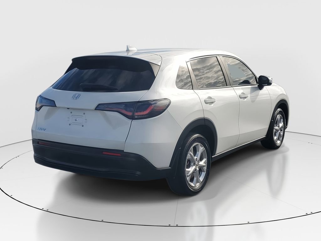 Used 2023 Honda HR-V LX image 7