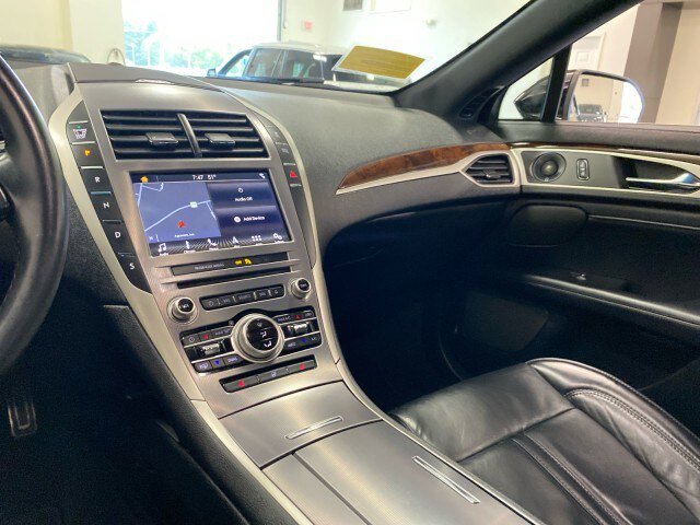 Used 2019 Lincoln MKZ Reserve w/ Reserve Plus Package AWD/4WD image 13