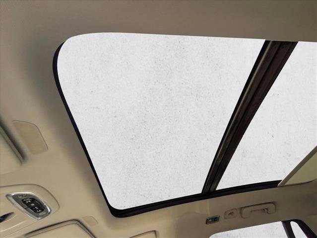 Used 2020 Volvo XC90 T6 Momentum w/ Protection Package image 16