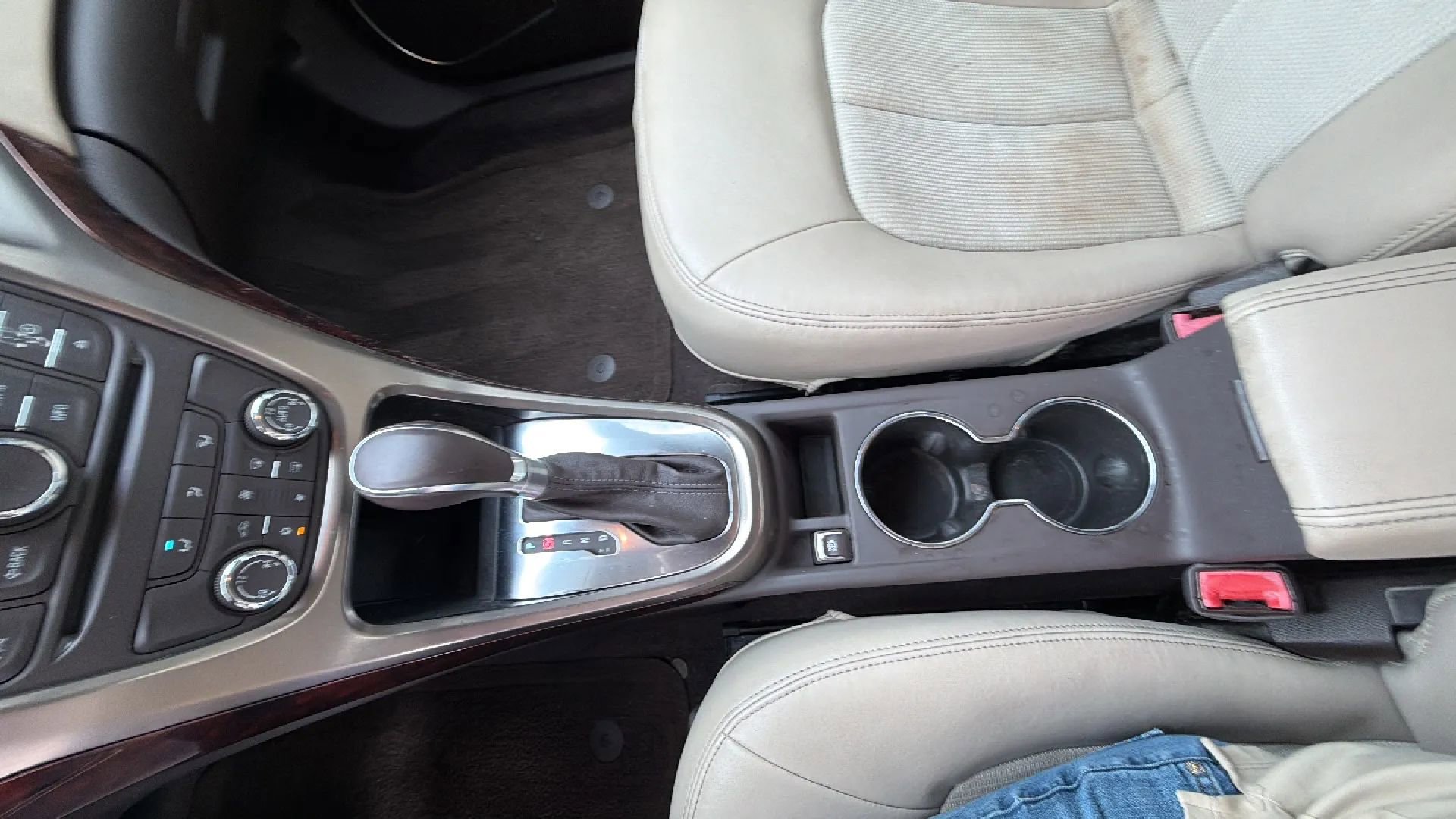 Used 2013 Buick Verano image 30