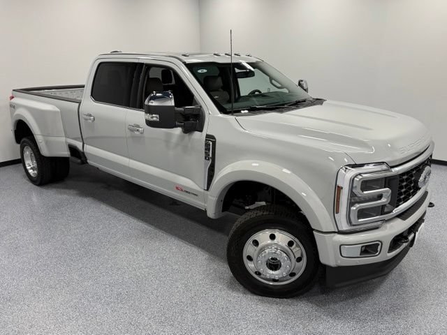 Certified 2026 Ford F450 Platinum w/ Platinum Plus Package AWD/4WD image 38
