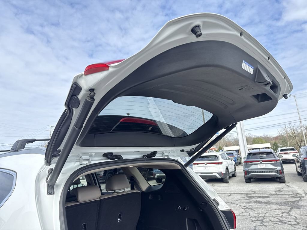 Used 2020 Hyundai Santa Fe Limited image 43