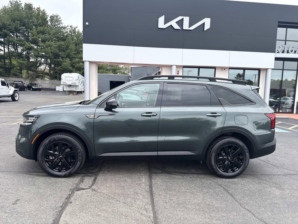 Used 2022 Kia Sorento S AWD/4WD image 2