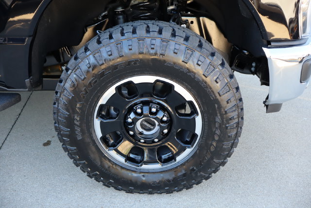 New 2027 Ford F250 Lariat w/ Tremor Off-Road Package AWD/4WD image 9