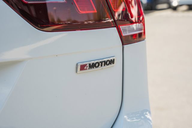 Used 2021 Volkswagen Tiguan S AWD/4WD image 8