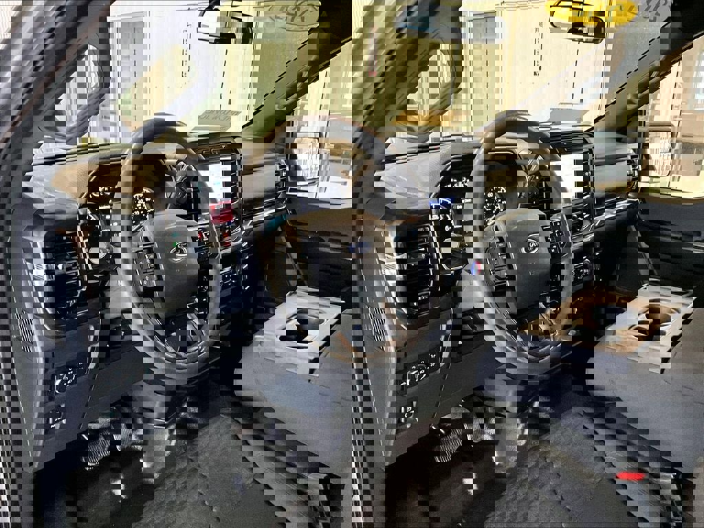 Used 2021 Ford F150 XL w/ STX Appearance Package AWD/4WD image 8