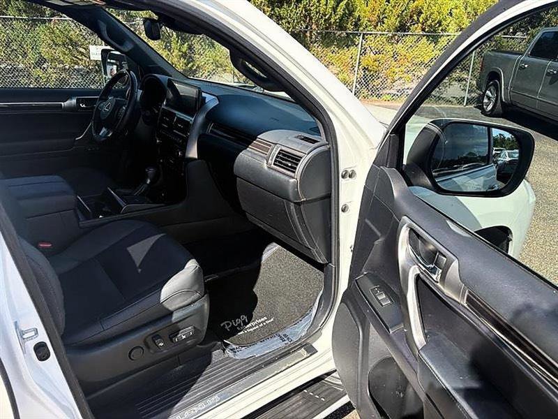 Used 2022 Lexus GX 460 Premium image 36