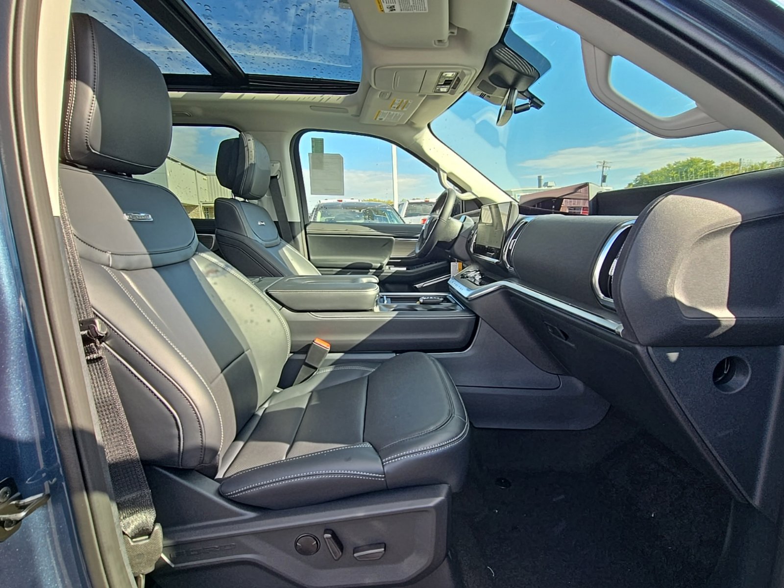 New 2027 Ford Expedition Max Platinum w/ Driver's Package AWD/4WD image 48