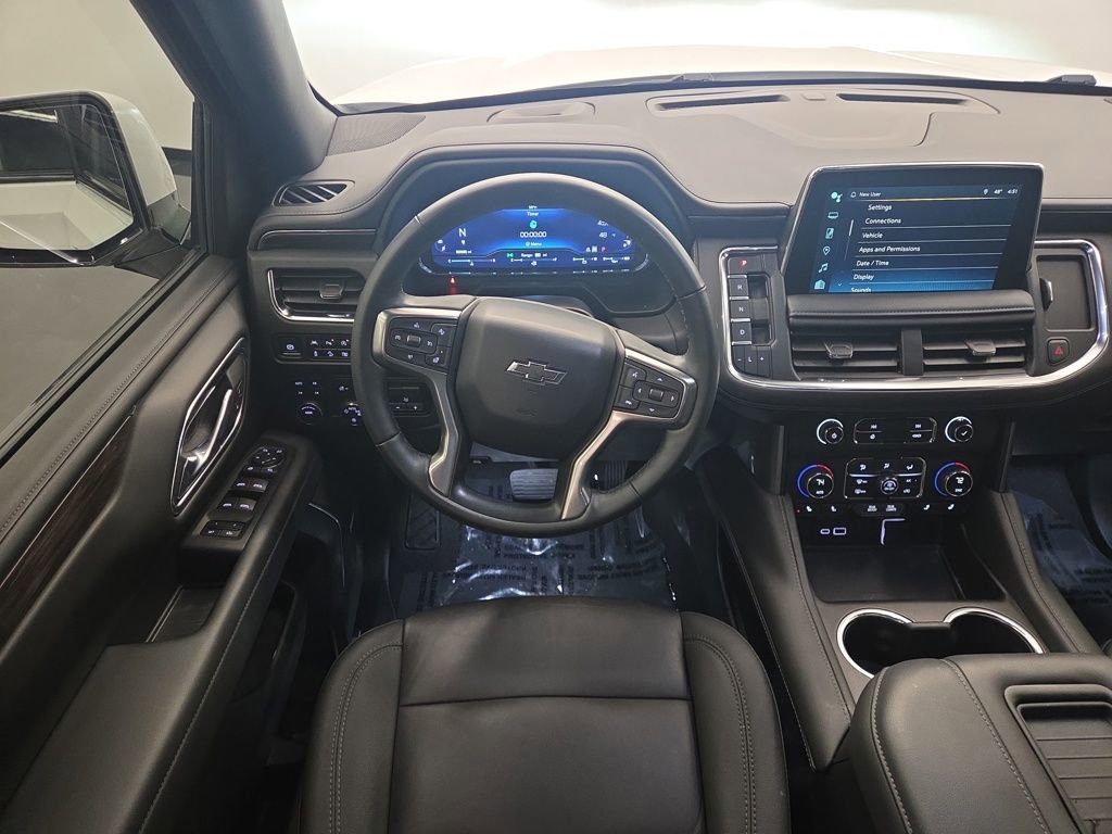 Used 2024 Chevrolet Tahoe Z71 w/ Luxury Package image 28