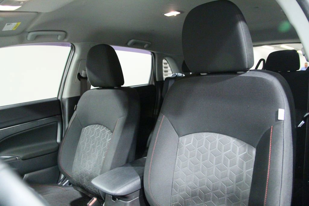 Used 2021 Mitsubishi Outlander Sport LE image 6