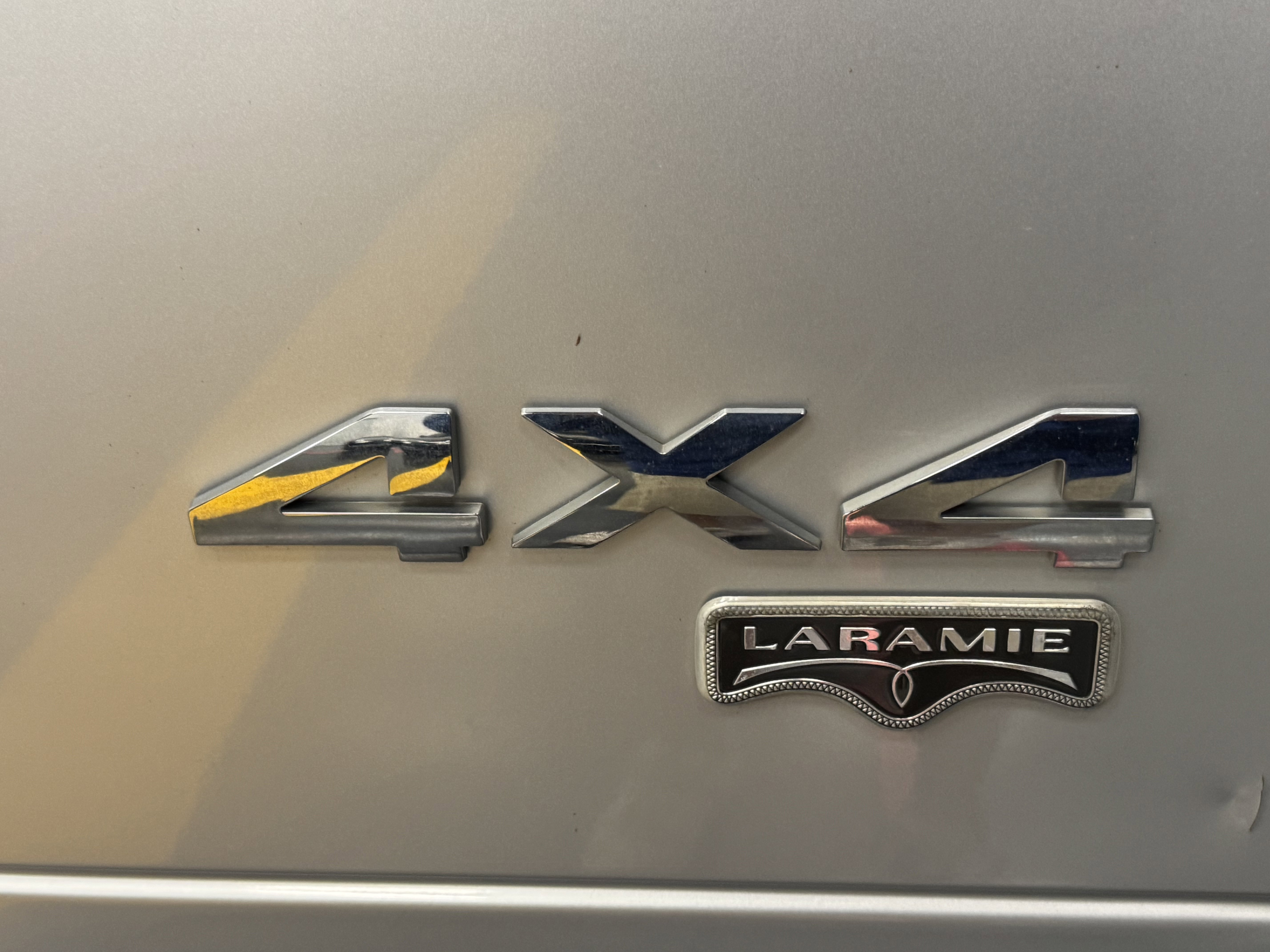 Used 2005 Dodge Ram 1500 Truck SLT image 5