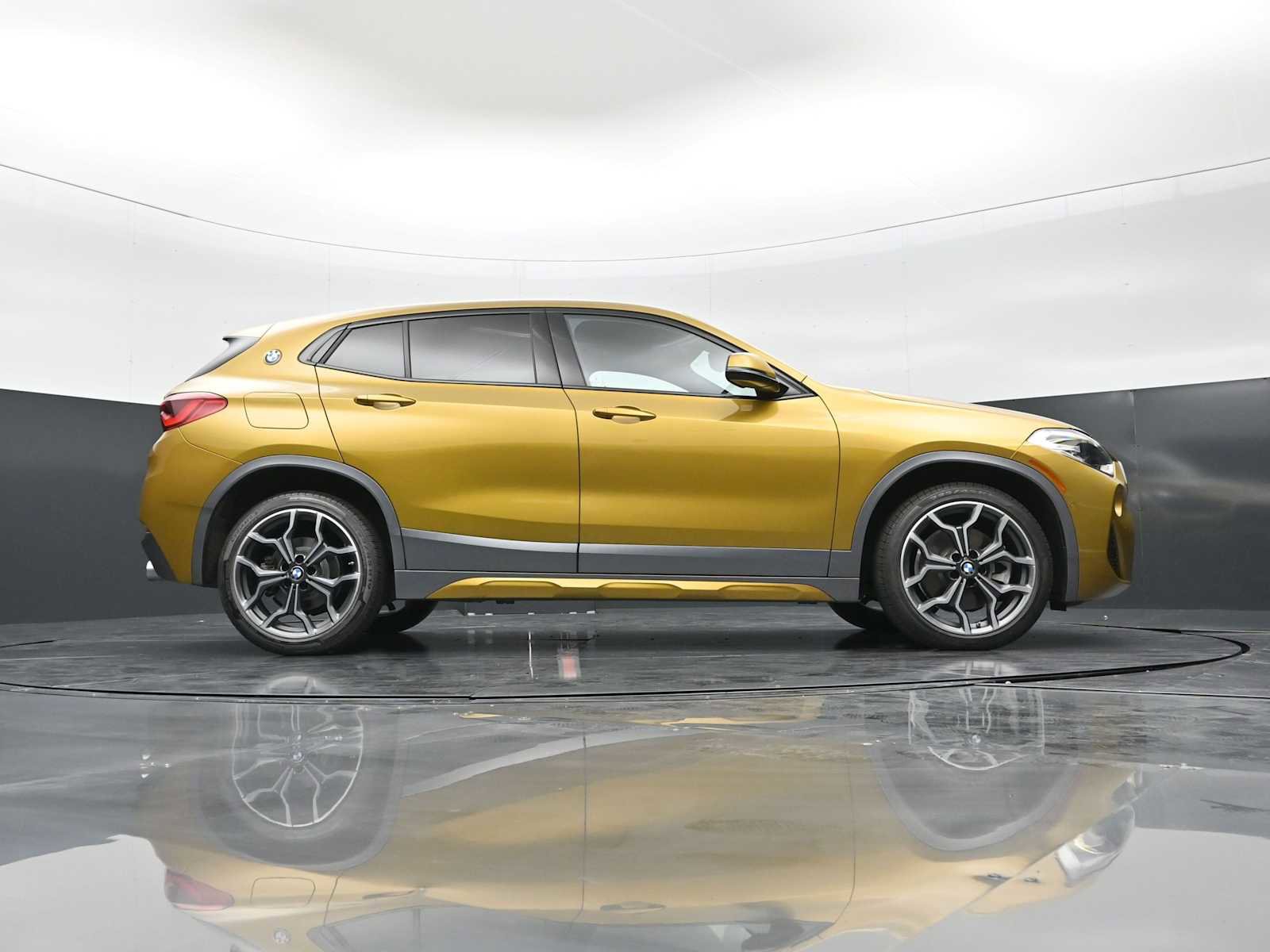 Used 2018 BMW X2 xDrive28i w/ M SportX Package AWD/4WD image 28