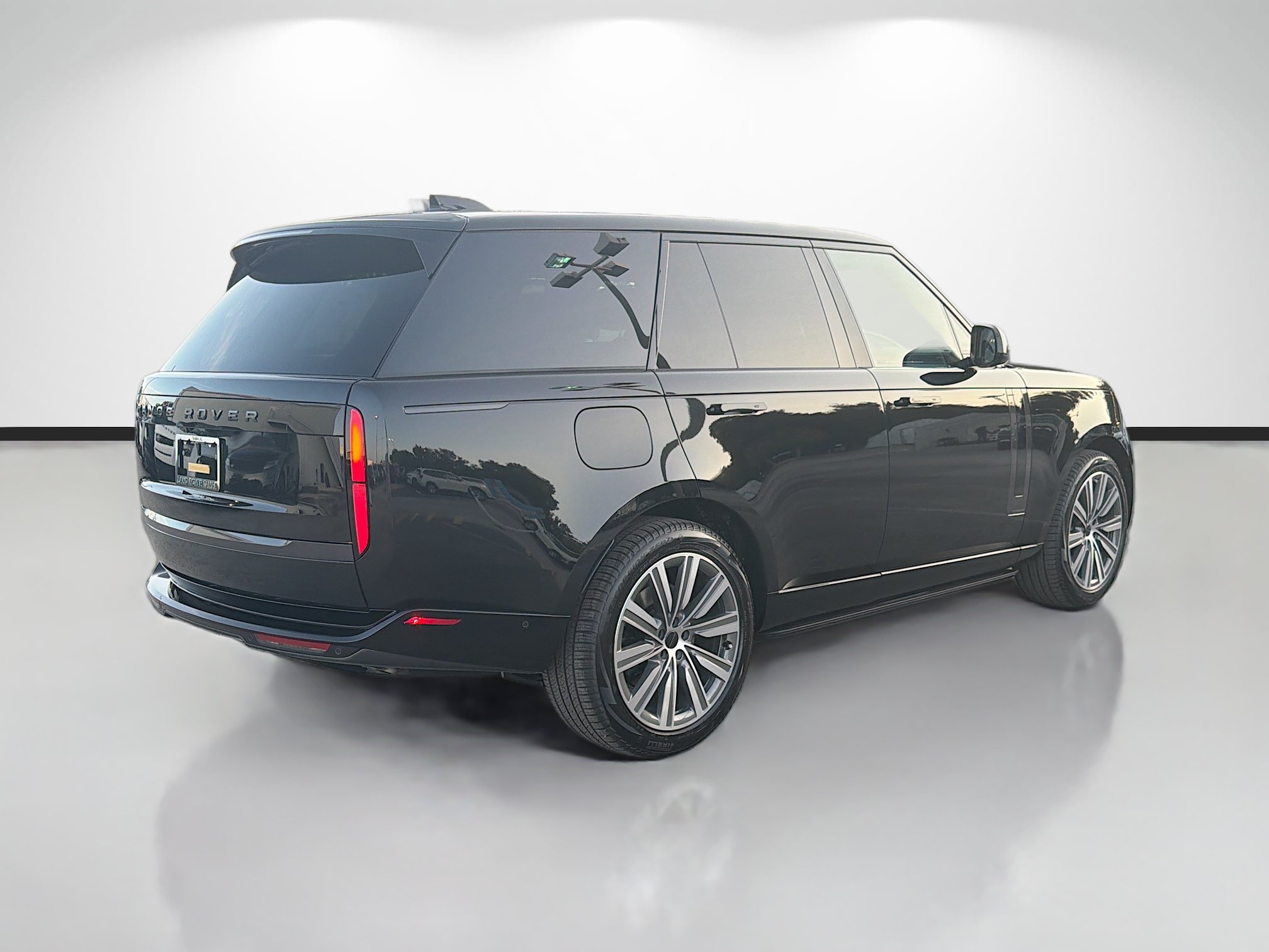 New 2026 Land Rover Range Rover Autobiography AWD/4WD image 5
