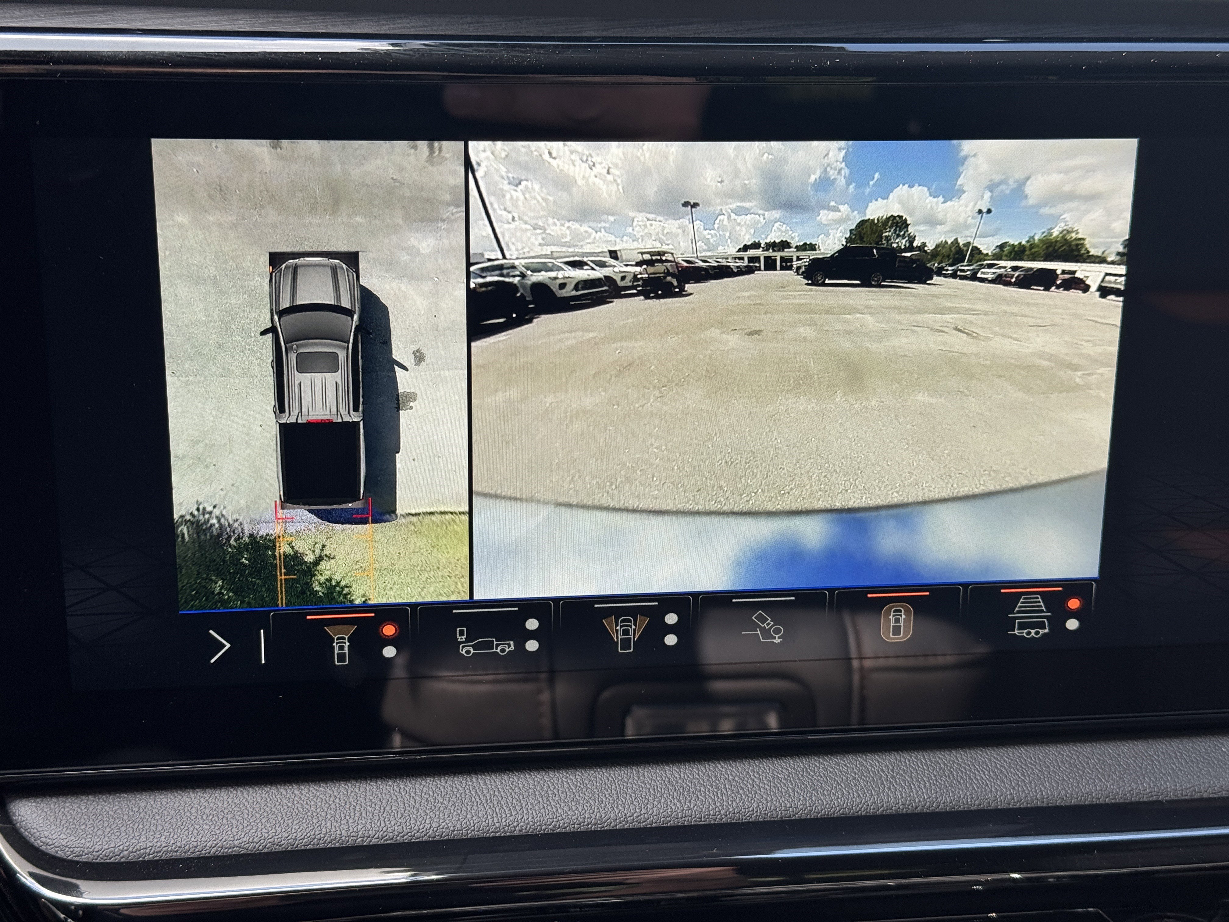 New 2026 GMC Sierra 1500 AT4 w/ Technology Package image 42