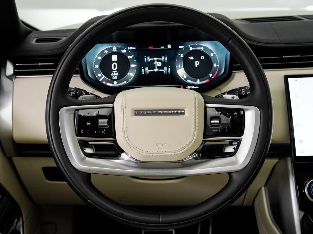 Used 2023 Land Rover Range Rover Long Wheelbase SE AWD/4WD image 10