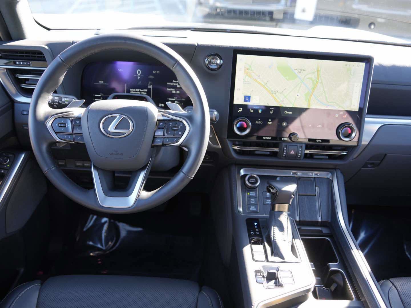 Used 2025 Lexus GX 550 w/ Accessory Package (CT) image 10