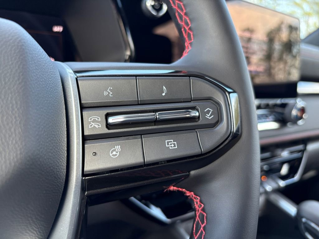 New 2025 Chevrolet Colorado Z71 w/ Z71 Convenience Package 2 image 17