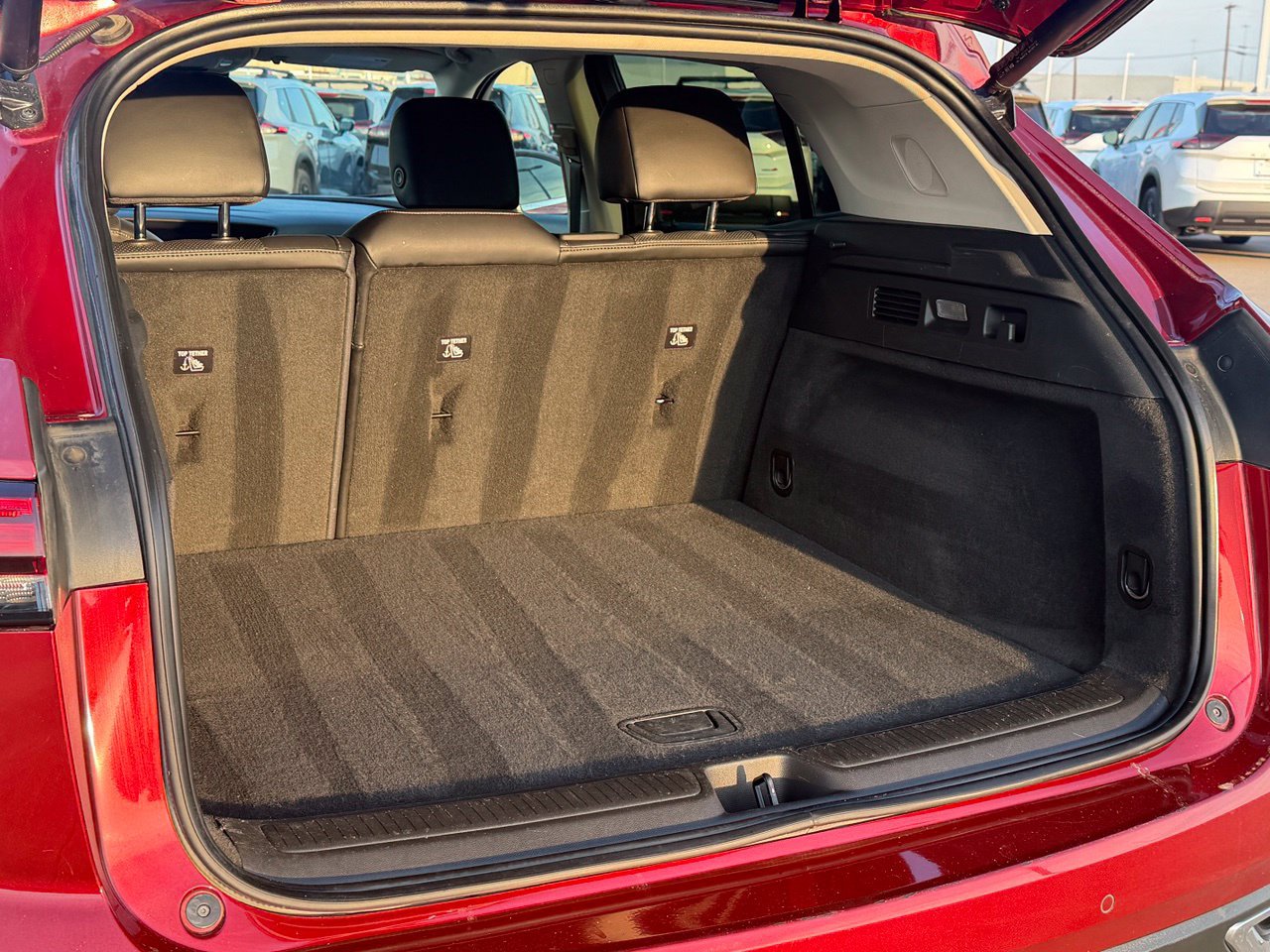 Used 2023 Buick Envision Essence FWD image 34