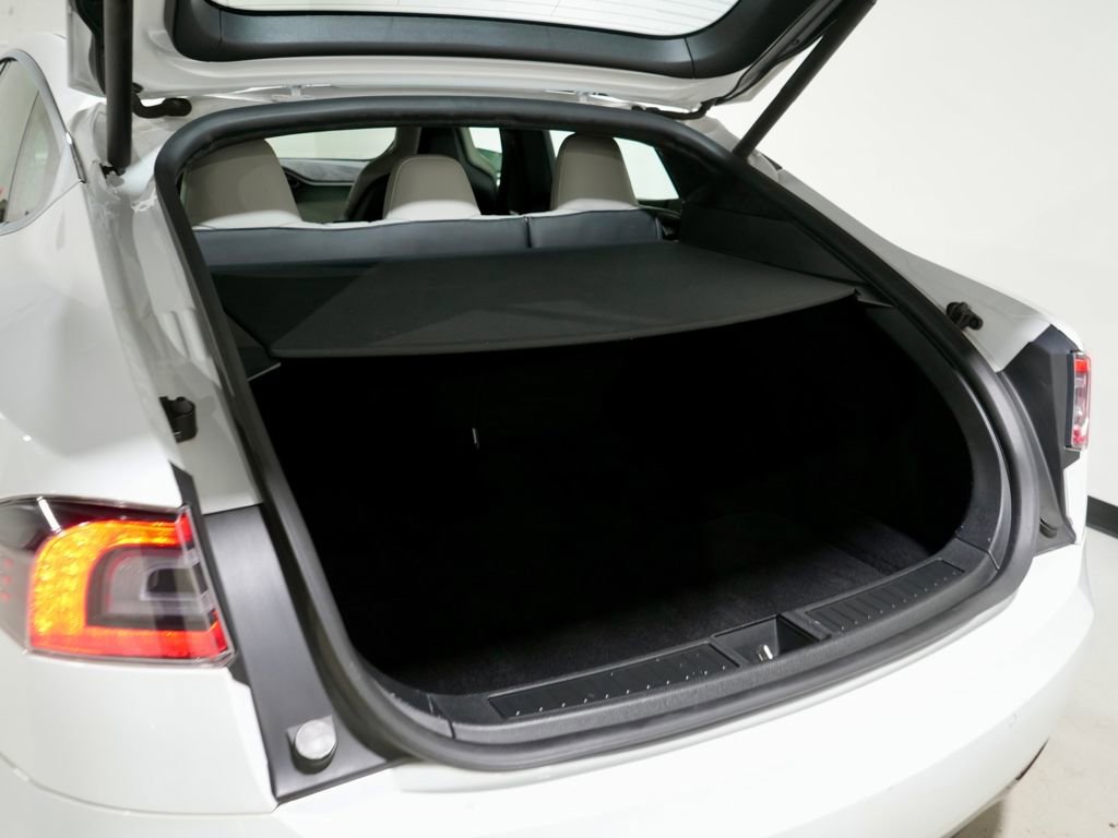 Used 2016 Tesla Model S 75D image 9