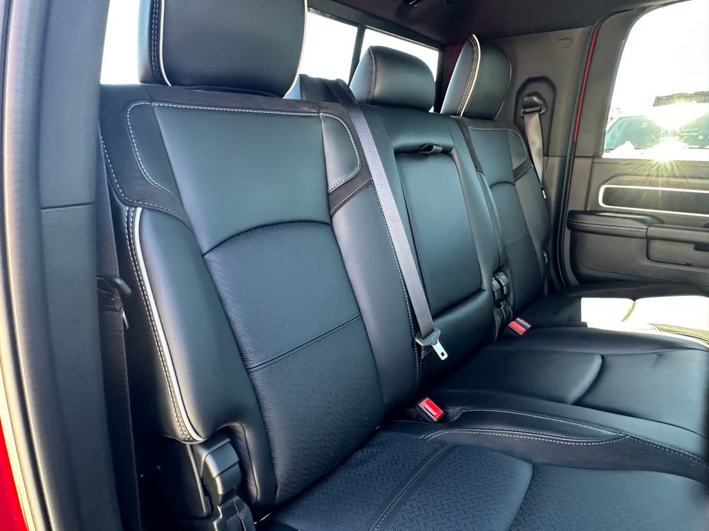 New 2026 RAM 2500 Laramie AWD/4WD image 21