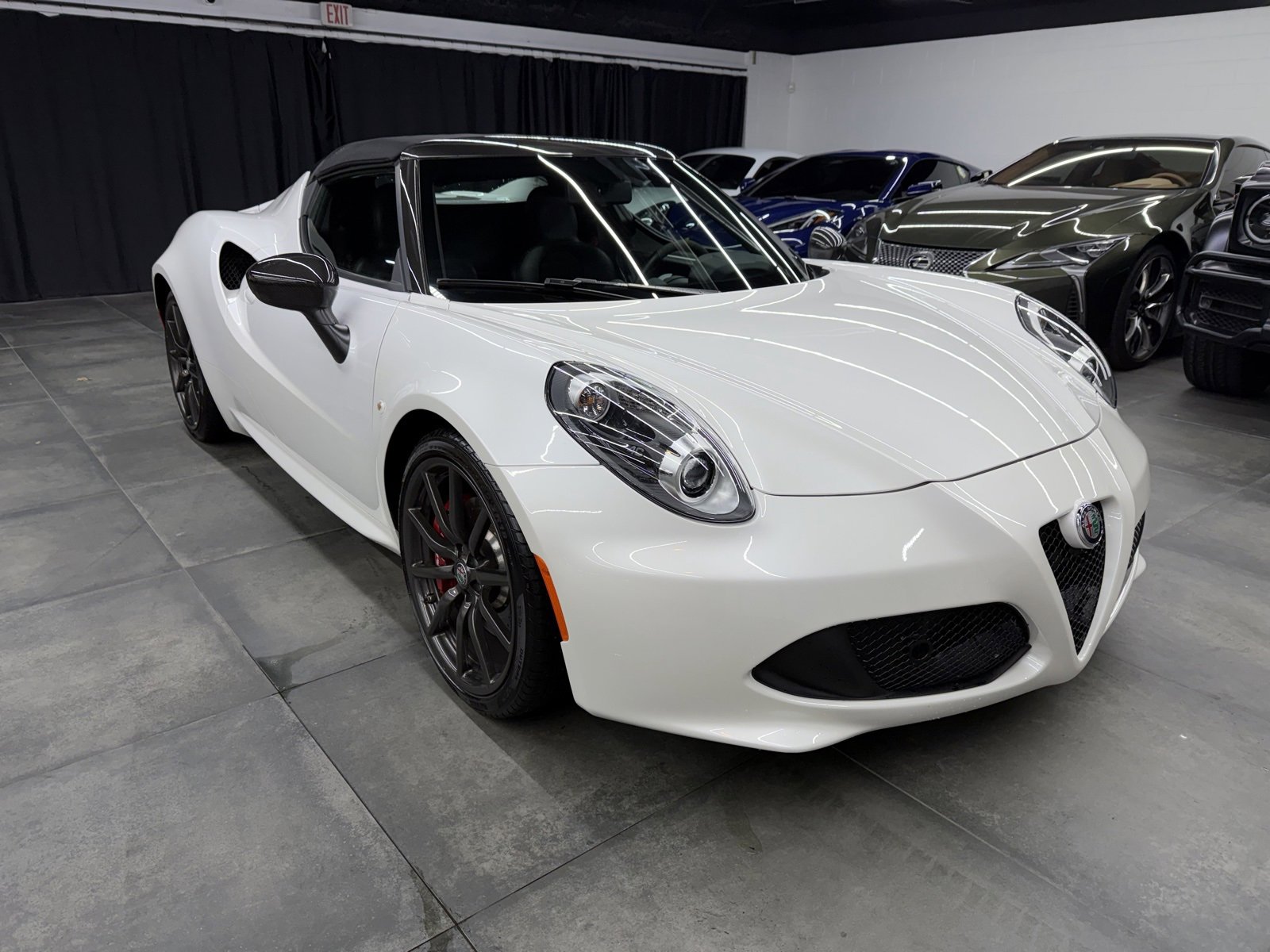 Used 2018 Alfa Romeo 4C Spider w/ Spider Track Package 3 image 9