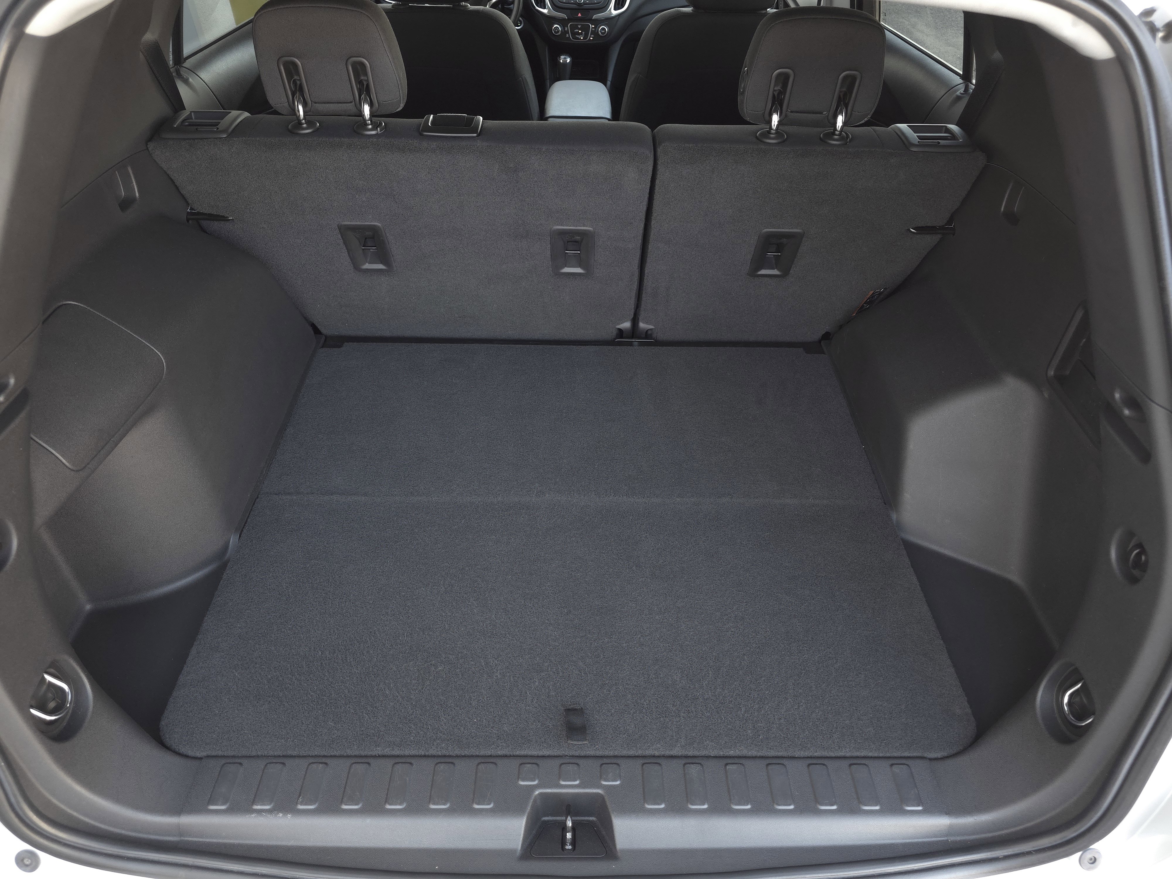 Used 2020 Chevrolet Equinox LT image 28