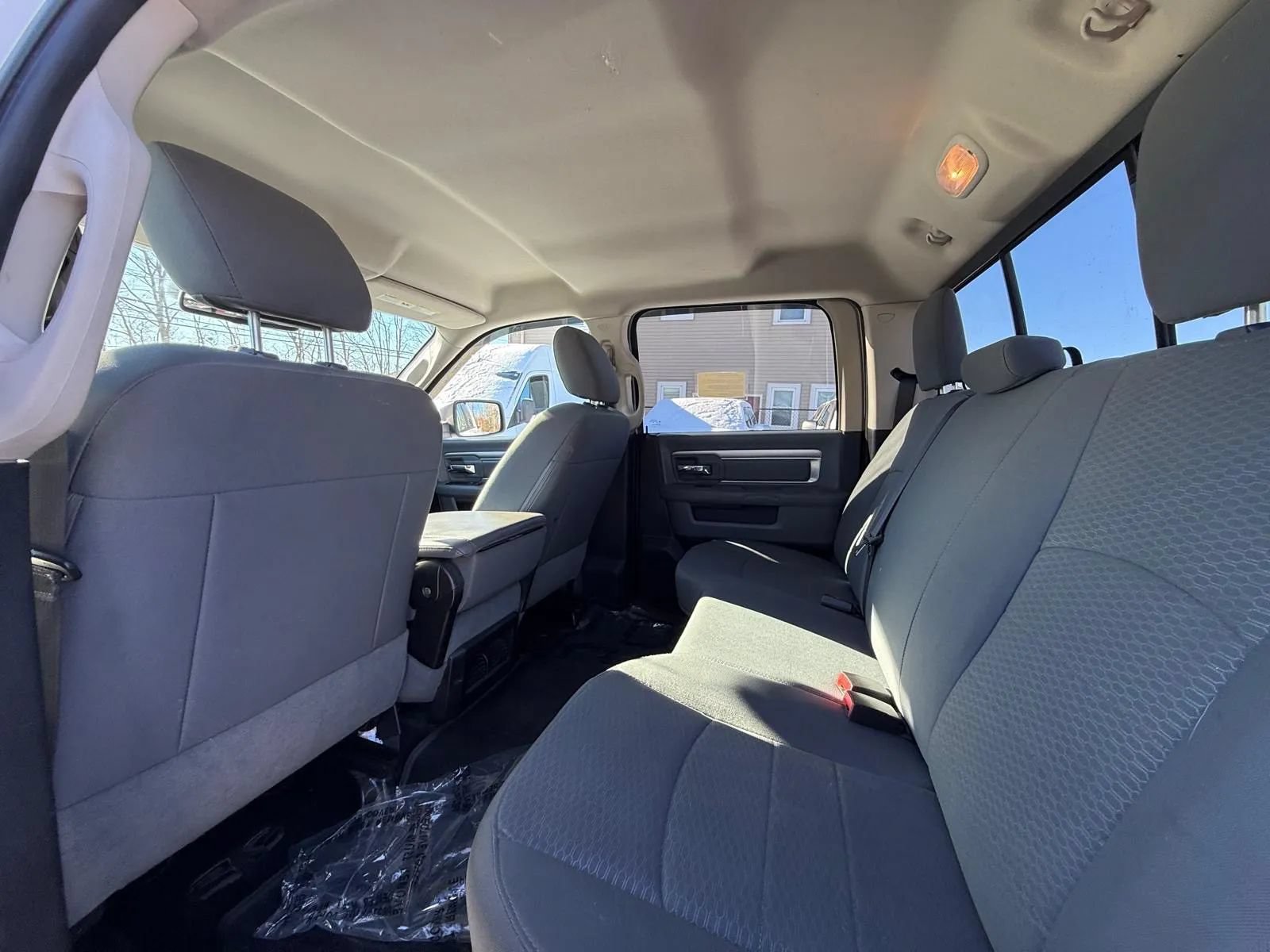 Used 2016 RAM 1500 Classic SLT AWD/4WD image 8