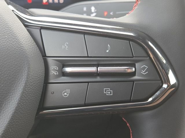 New 2025 Chevrolet Equinox EV RS w/ Convenience Package II FWD image 15