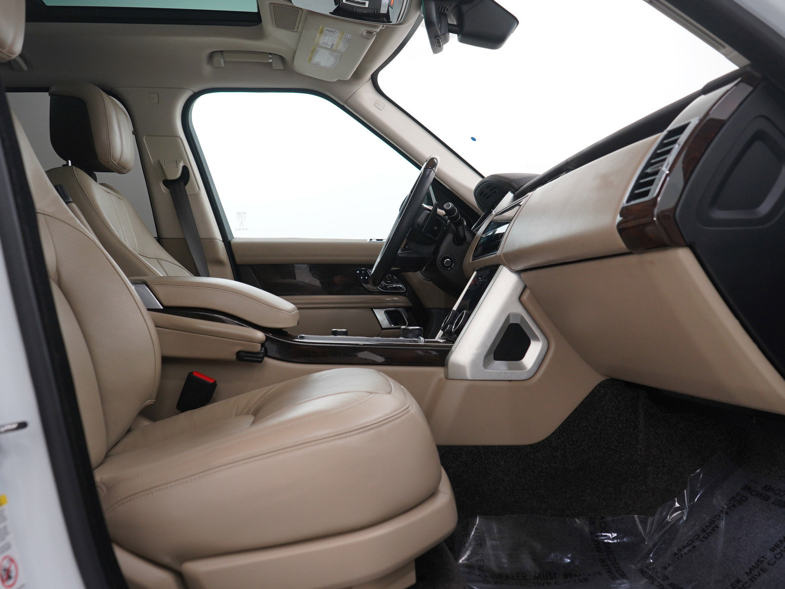 Used 2020 Land Rover Range Rover HSE image 10