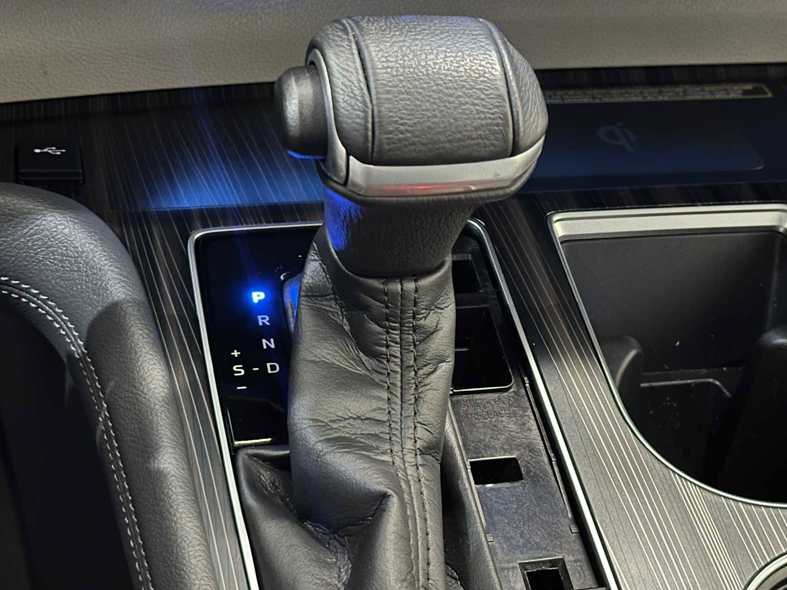 Certified 2021 Toyota Sienna Limited image 17