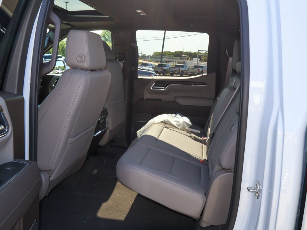 New 2026 GMC Sierra 1500 SLT w/ SLT Premium Plus Package AWD/4WD image 11