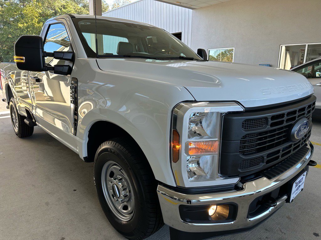New 2026 Ford F250 XL image 8