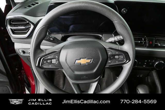 Used 2025 Chevrolet TrailBlazer LT AWD/4WD image 8