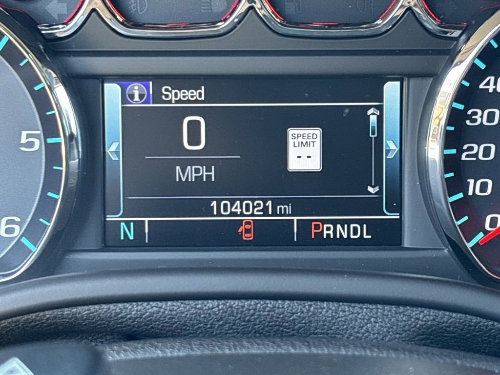 Used 2018 Chevrolet Suburban LT w/ LT Signature Package AWD/4WD image 34