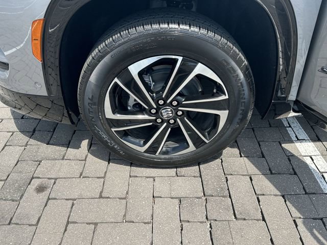 New 2026 Buick Enclave Sport Touring w/ Super Cruise Package image 48