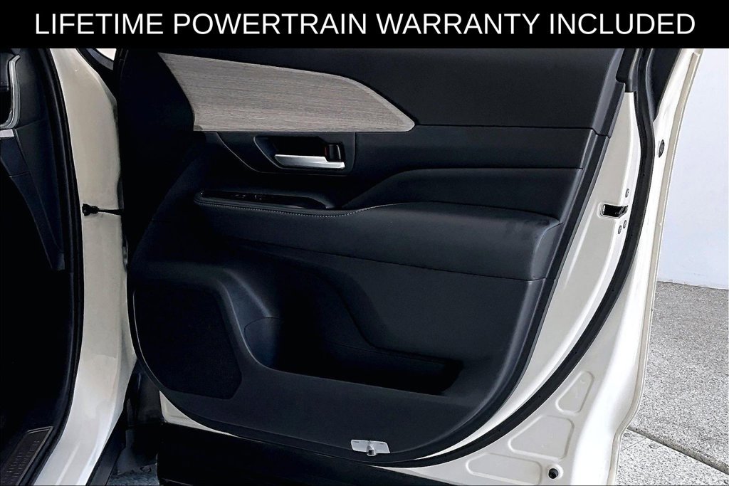 Used 2024 Toyota Grand Highlander AWD image 24