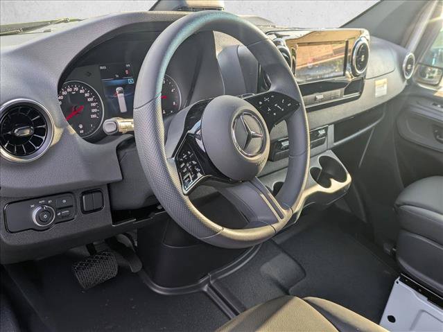 New 2026 Mercedes-Benz Sprinter 2500 image 3
