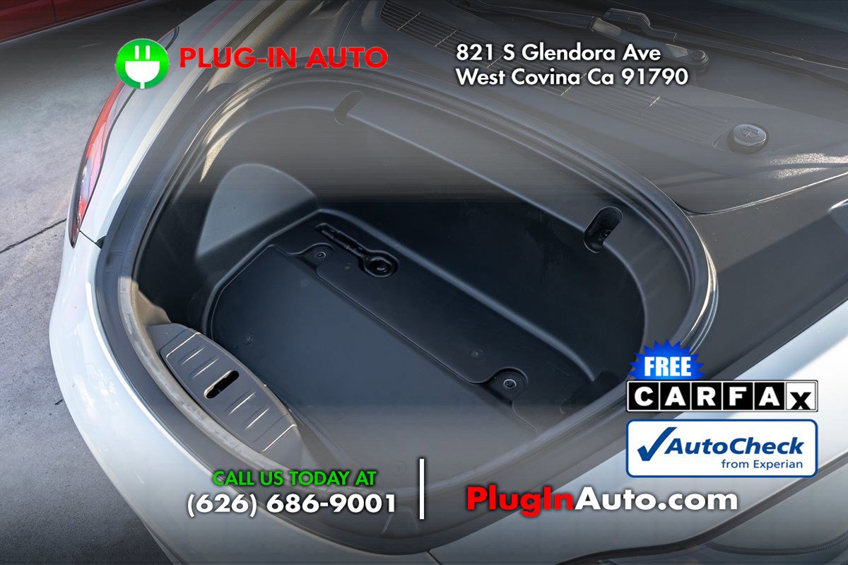 Used 2020 Tesla Model 3 Standard Range Plus image 12