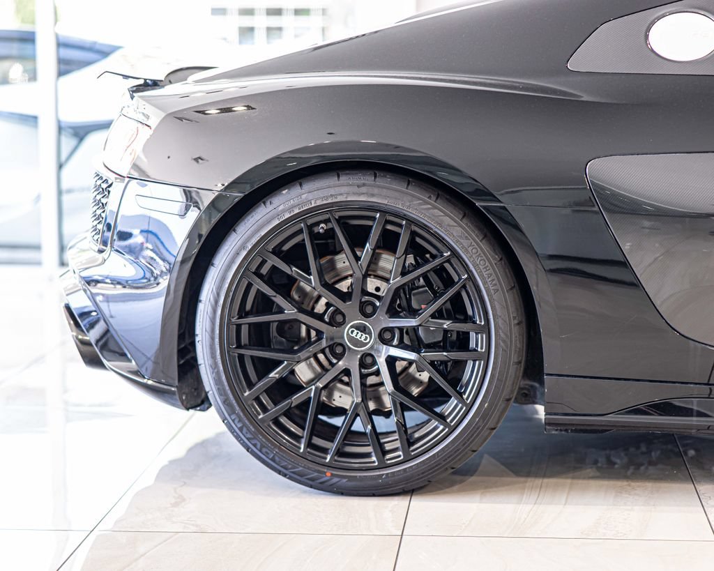 Used 2020 Audi R8 V10 AWD/4WD image 12