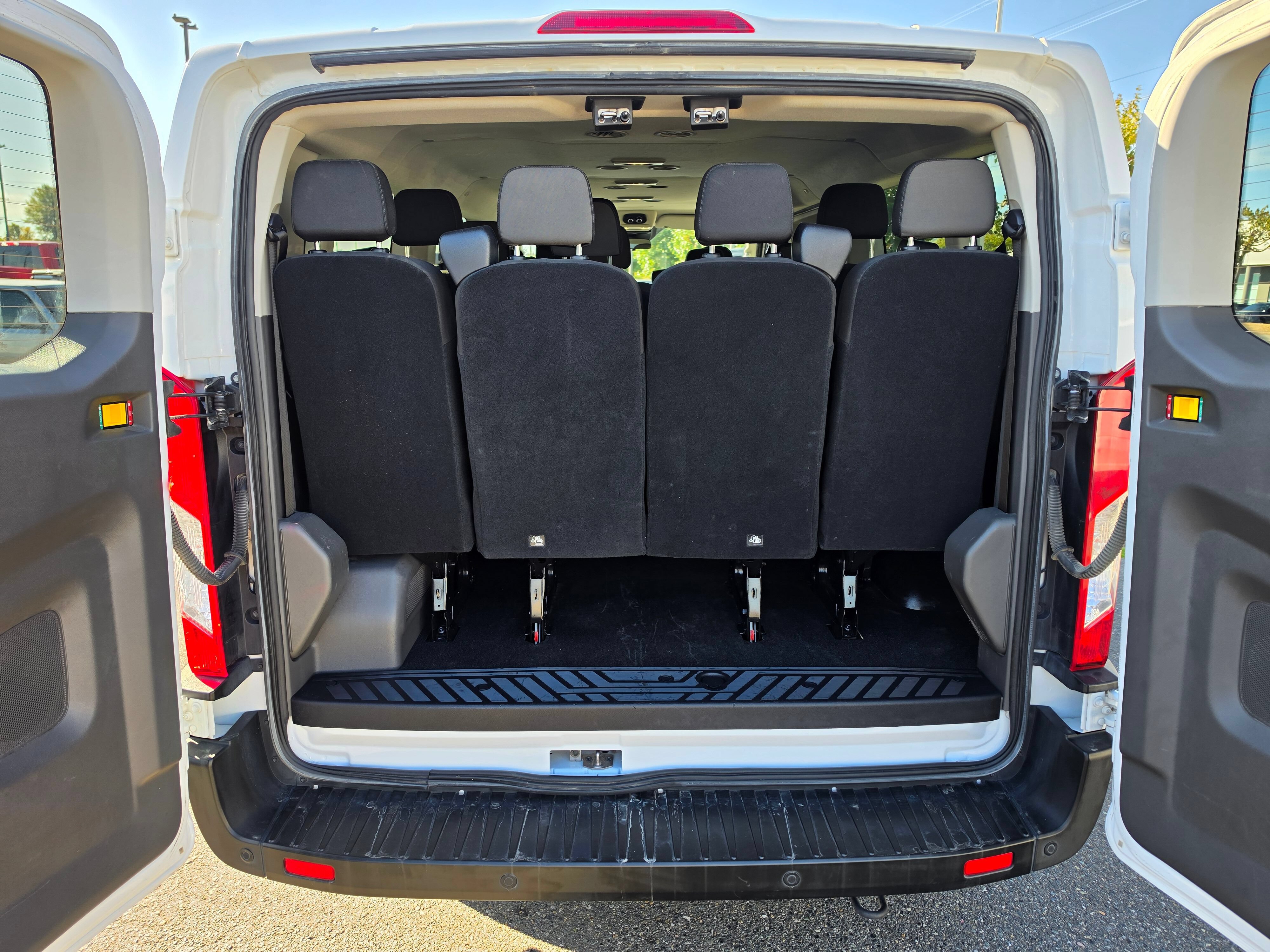 Used 2024 Ford Transit 350 XLT RWD image 18