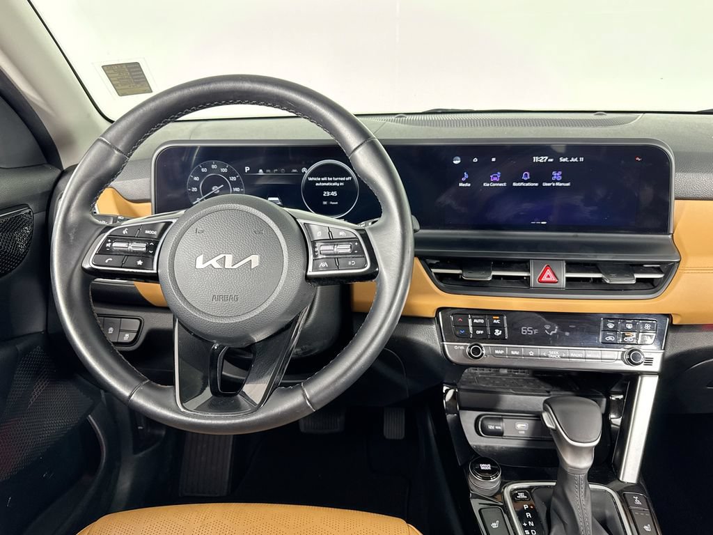 Used 2024 Kia Seltos EX AWD/4WD image 12