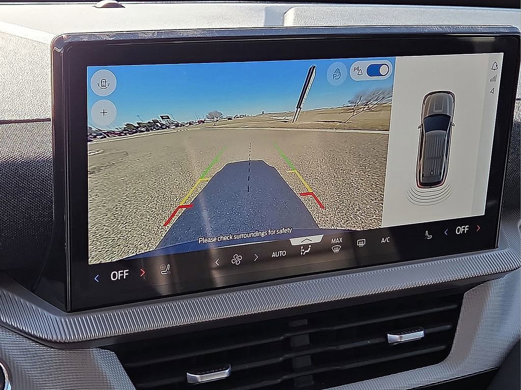 Used 2025 Ford Explorer Active w/ Active Comfort Package image 25