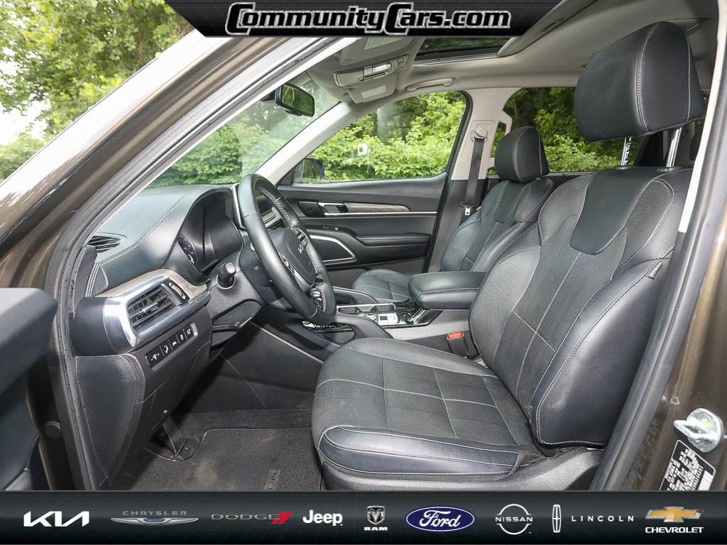 Used 2022 Kia Telluride EX image 12