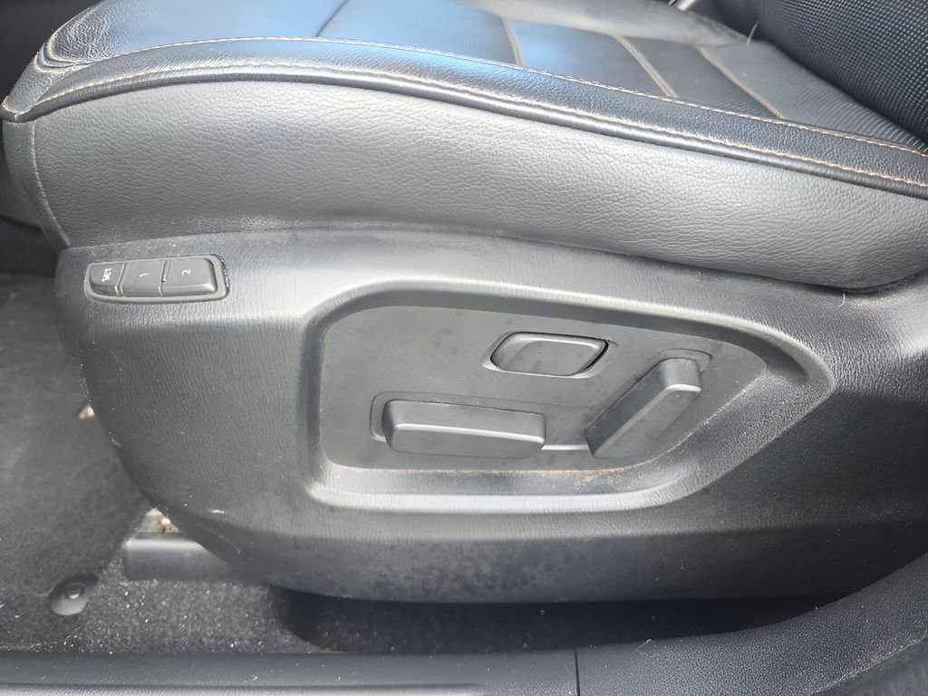 Used 2022 MAZDA CX-5 AWD 2.5 S w/ Premium Package image 13