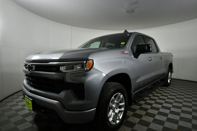 Used 2023 Chevrolet Silverado 1500 RST image 6