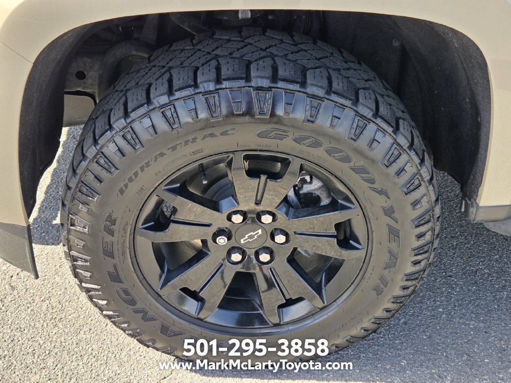 Used 2022 Chevrolet Colorado Z71 AWD/4WD image 17