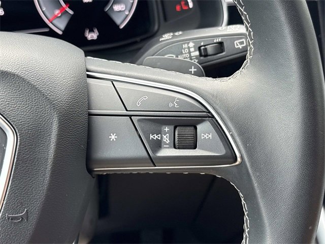 Used 2025 Audi Q8 Prestige image 31